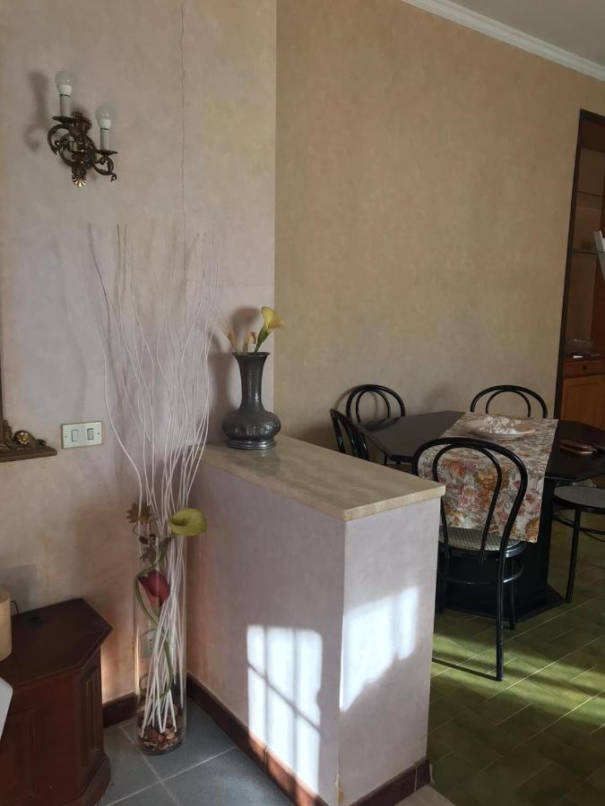Villa Immersa Nel Verde A لانسو دينْتيلفي المظهر الخارجي الصورة